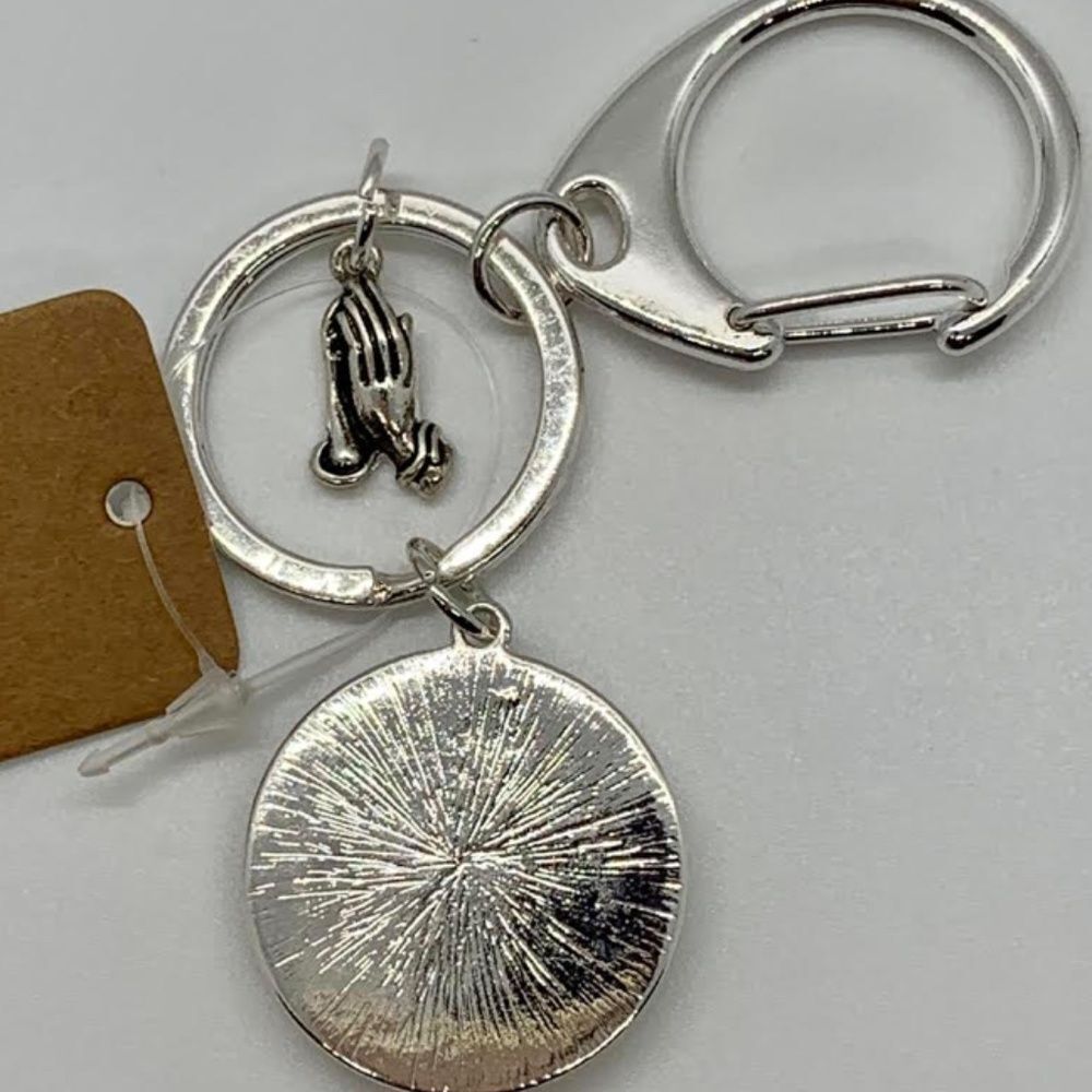 Dream Believe Keychain - Picture 2 of 2